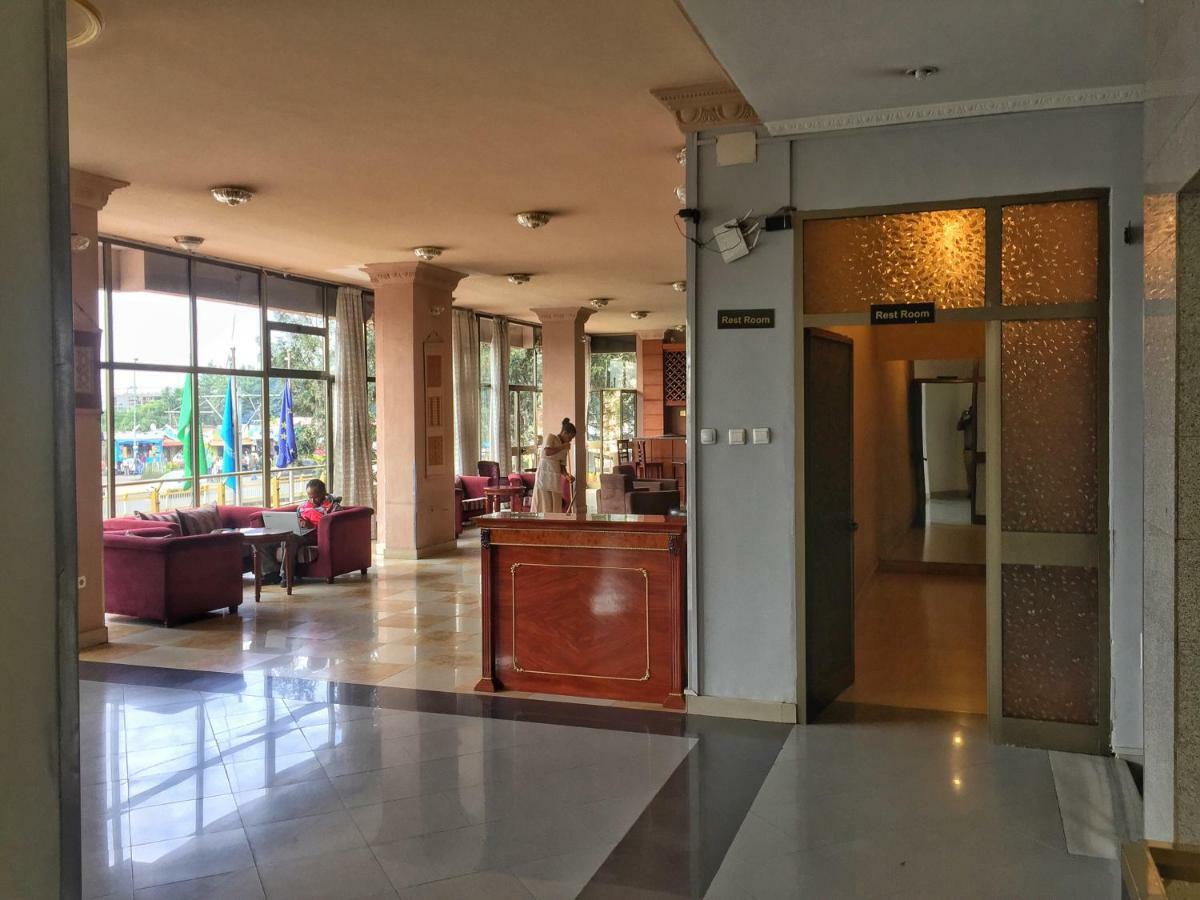 Top Ten Hotel Addis Ababa Exteriör bild